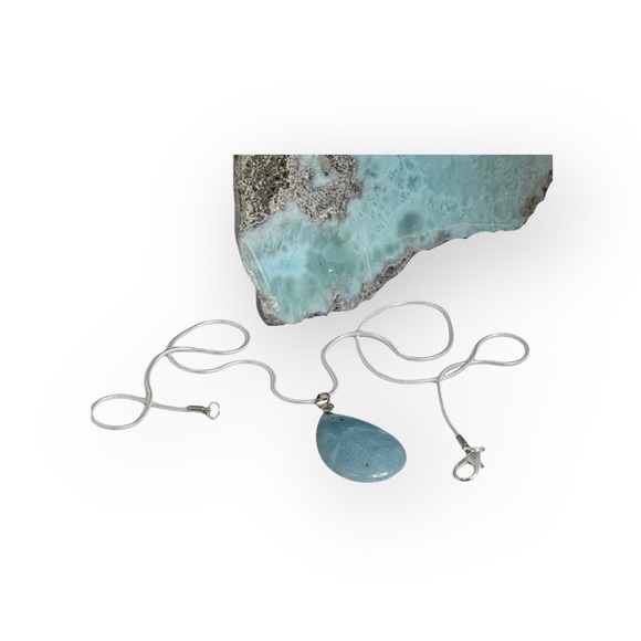 new Larimar ☀︎︎ Crystal Briolette Teardrop Stone Necklace ☀︎︎ Sterling Silver - Picture 3 of 15